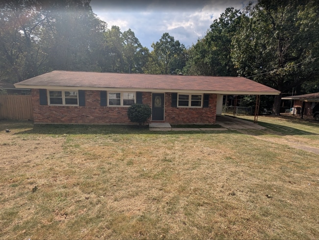 Primary Photo - 1130 Lombard Dr