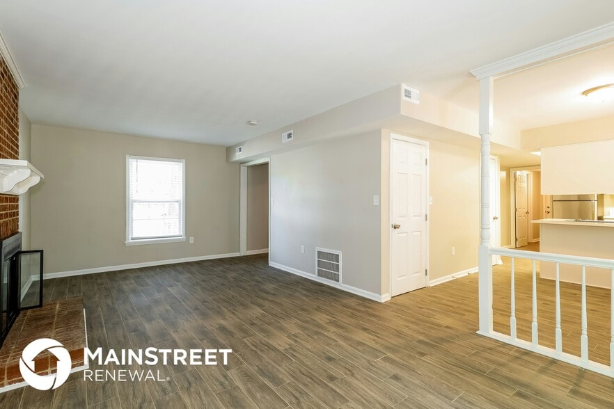 Building Photo - 7739 Elm Tree Ln