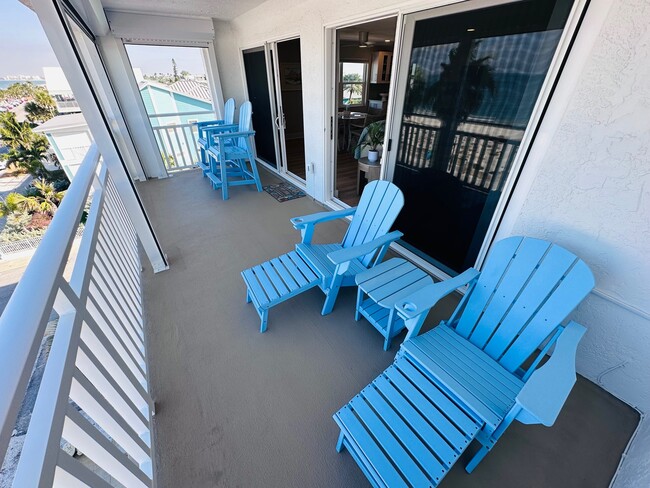 Building Photo - 555 Gulf Way