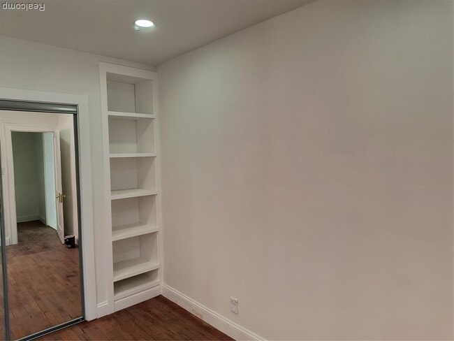 Building Photo - 18080 Westphalia St