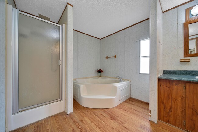 Building Photo - 2 Jacob St