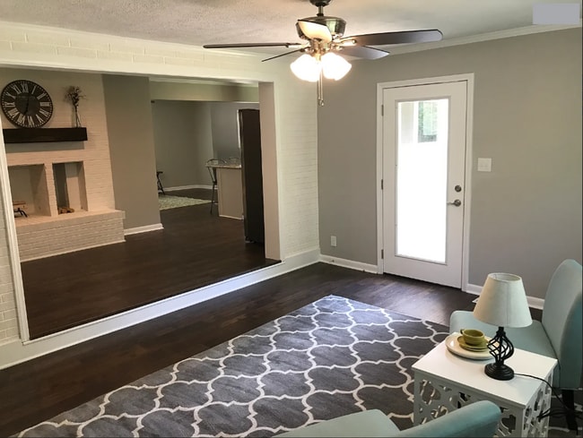 Building Photo - Newly renovated 3BR, 3.5 Bath Ranch with basement