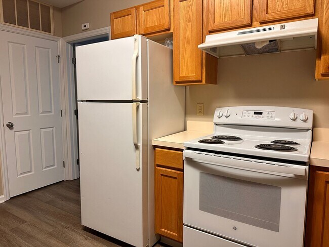 Building Photo - NICE APARTMENT IN HISTORIC AREA OF BETHLEHEM!