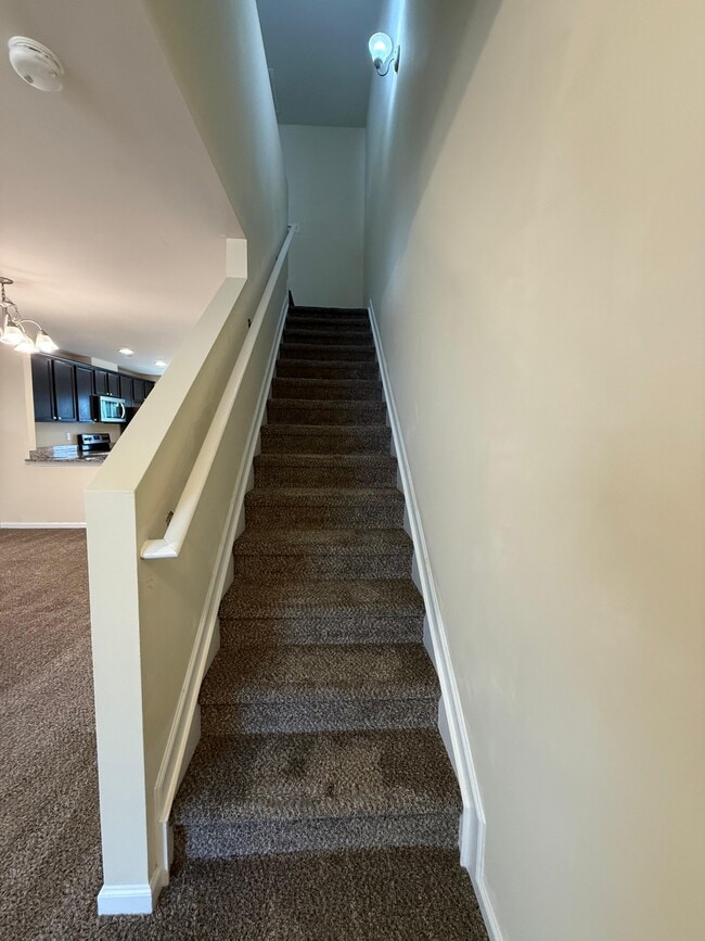 Building Photo - 8506 Quarton Dr