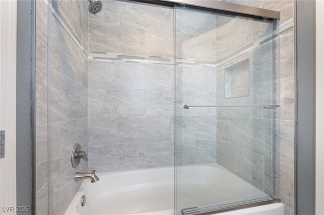 Building Photo - 11981 Fairfax Ridge St