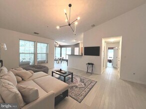 Building Photo - 2400 Autumn Harvest Ct