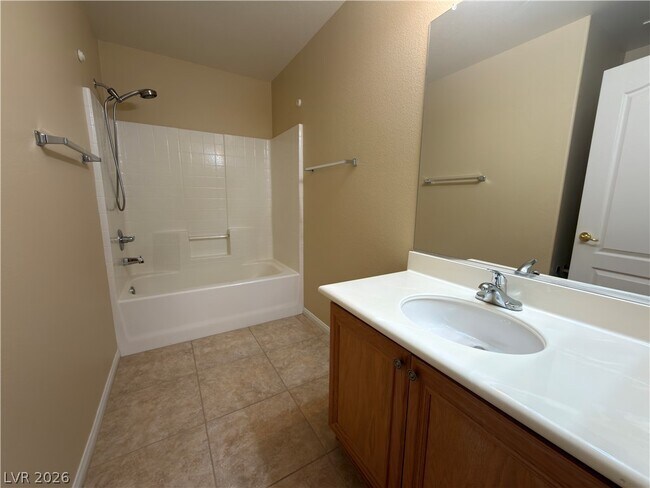 Building Photo - 583 Lacabana Beach Dr