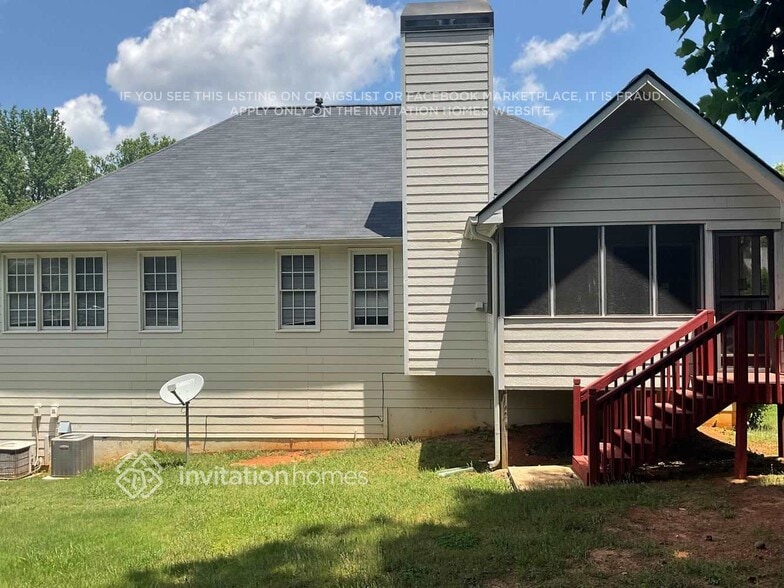 Building Photo - 174 Valleyside Dr
