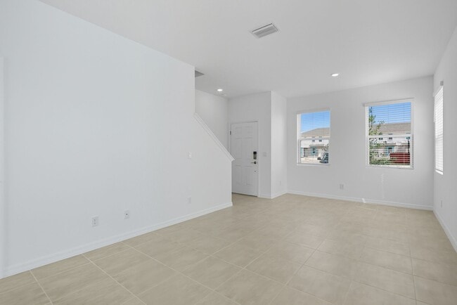 Building Photo - 16530 San Nicola Pl