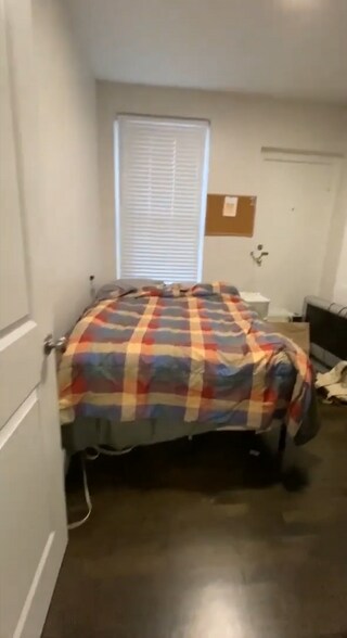 Building Photo - 6 Clearway St