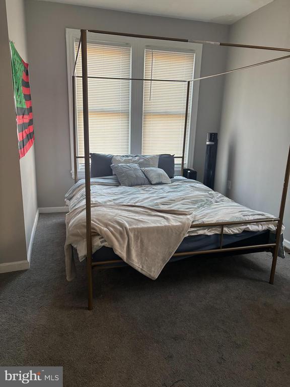 Building Photo - 2250 N Lambert St