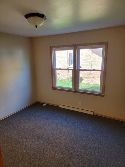 Building Photo - 3777 N 60th St