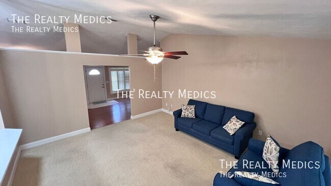 Building Photo - 3769 Grove View Ln