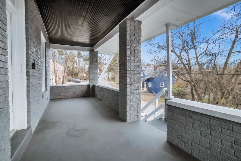 Building Photo - 2319 Patterson Ave