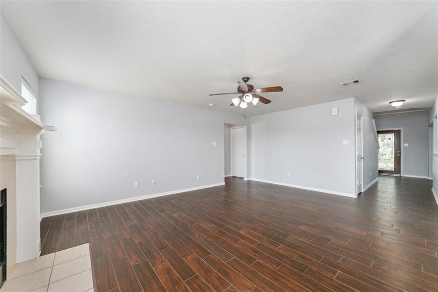 Building Photo - 13312 Barton Meadow Ln