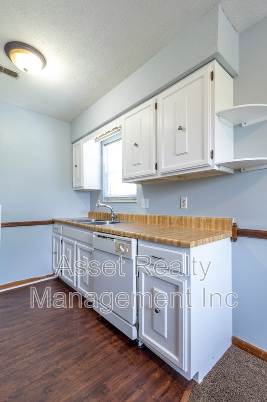 Building Photo - 5017 Inskip Rd