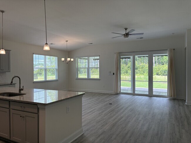 Building Photo - 1519 Wood Stork Dr