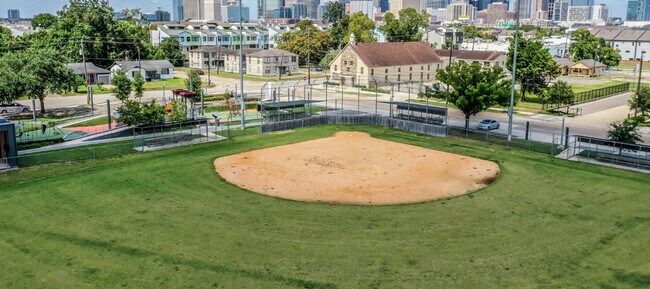 Building Photo - 2620 Arbor St