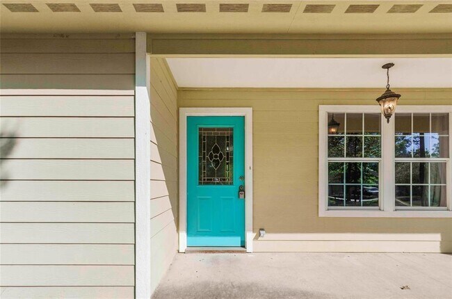 Building Photo - 10595 Royal Terrell Dr