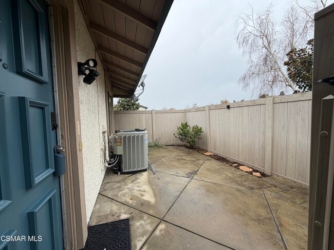 Building Photo - 2156 Sonoma Ct