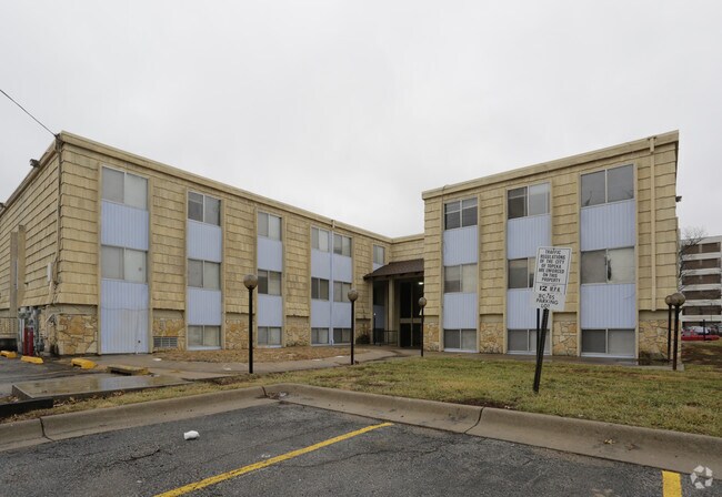 Building Photo - Cherrywood Apartments