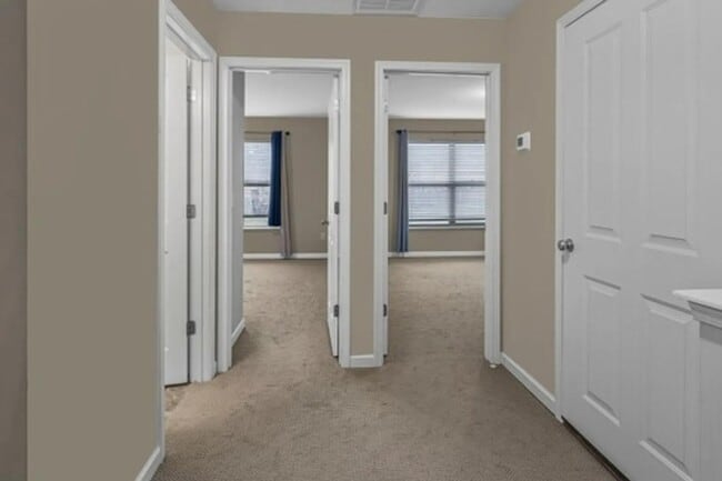 Building Photo - 515 Griffin Cir