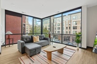 Building Photo - 423 E Michigan St