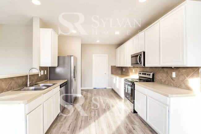 Building Photo - The Lifestyle You Deserve.