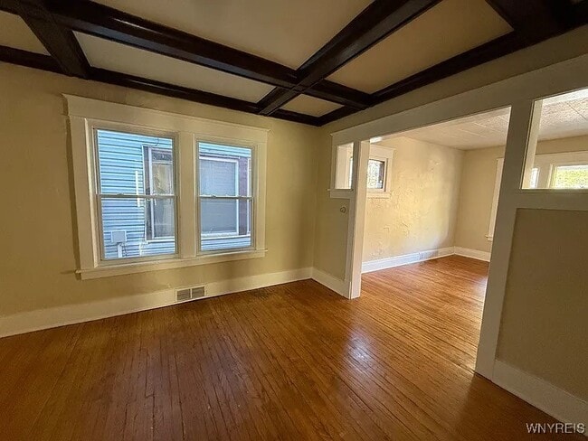 Building Photo - 76 Vernon Pl