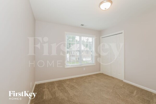 Building Photo - 3442 Sandwedge Ct