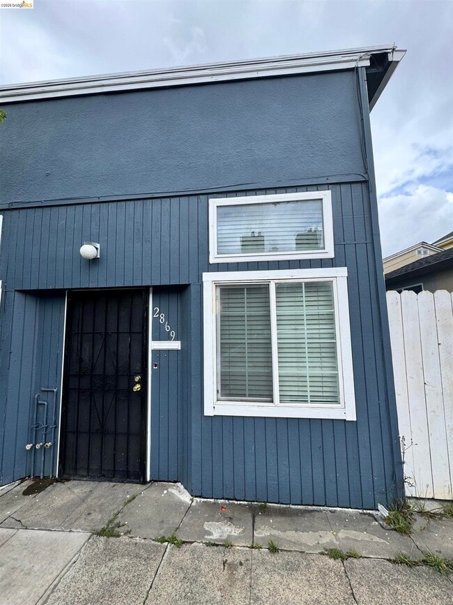 Building Photo - 2869 38th Ave