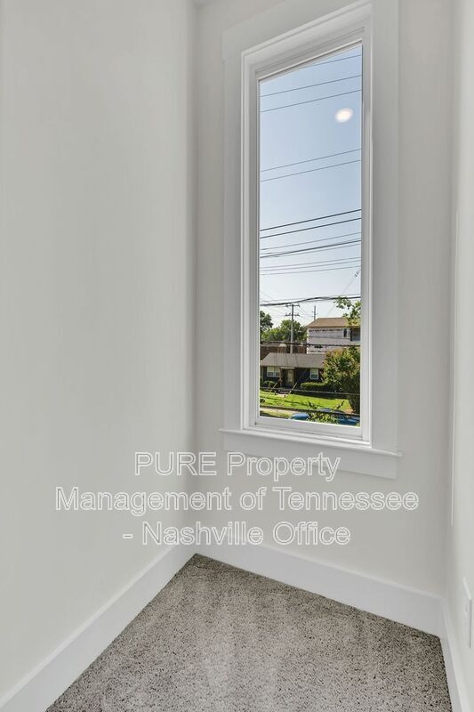 Building Photo - 1408 Edgehill Ave