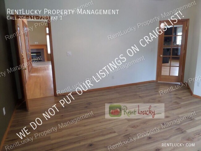 Building Photo - 5039 S 178th St