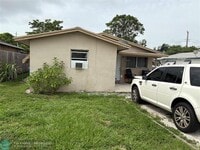 Building Photo - 532 NW 11th Ave