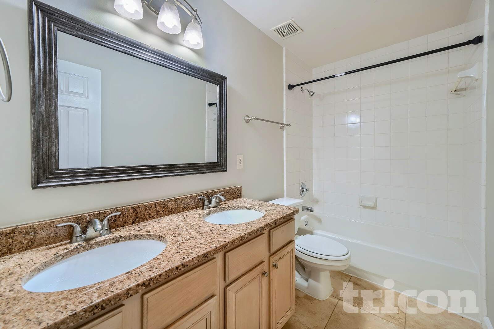 Building Photo - 3341 Rose Ridge