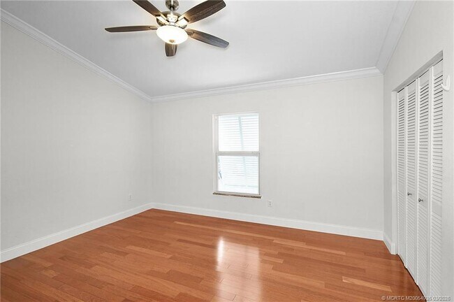 Building Photo - 3129 SE Indian St