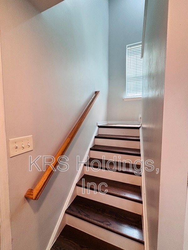 Building Photo - 3407 Thornsett Dr