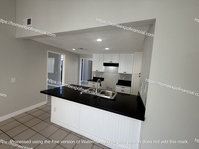 Building Photo - Nice Home For Rent