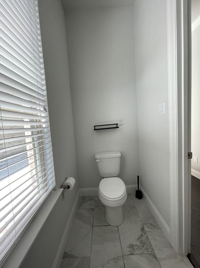 Building Photo - 2 story, Corner lot, Frisco ISD