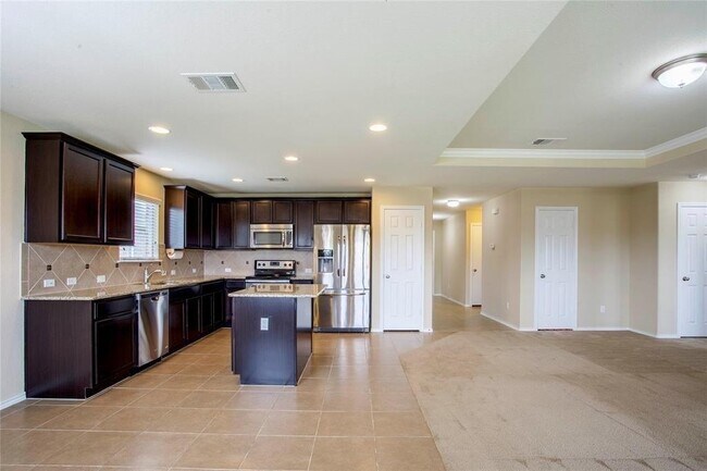 Building Photo - 5716 Hopkins Dr