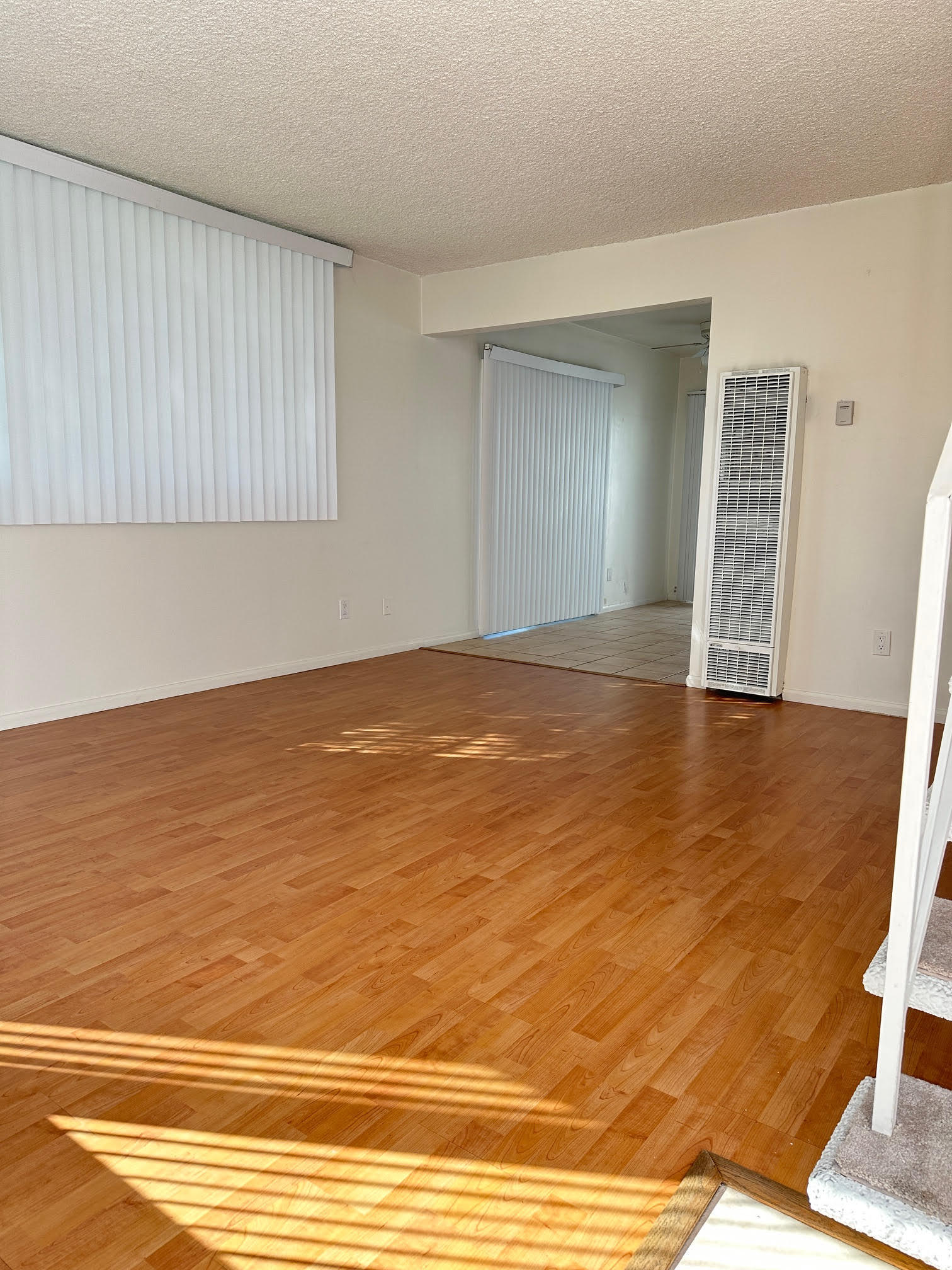 Building Photo - 1909 Bataan Rd