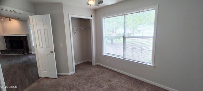 Building Photo - 52 Marsh Dr
