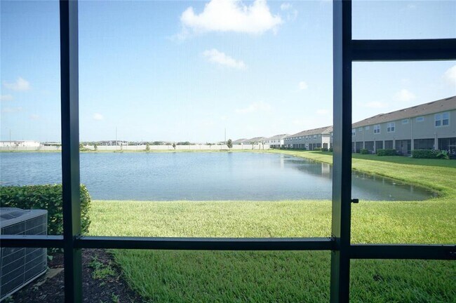 Building Photo - 19427 Blue Pond Dr