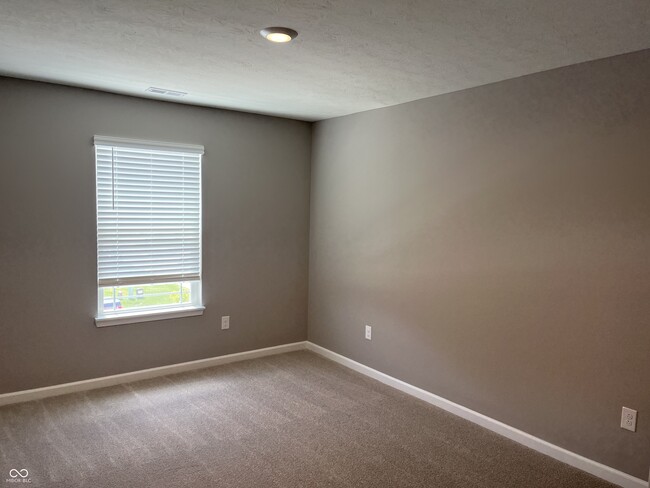 Building Photo - 6392 Yuma Ct
