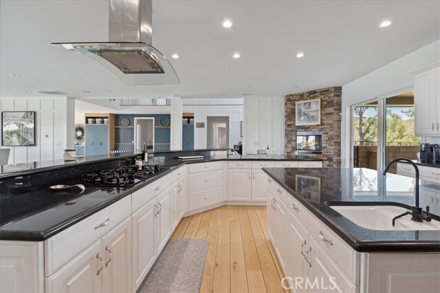 Building Photo - 30905 Burlwood Dr