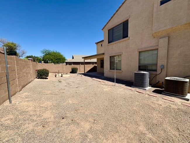 Building Photo - 16126 W Meade Ln
