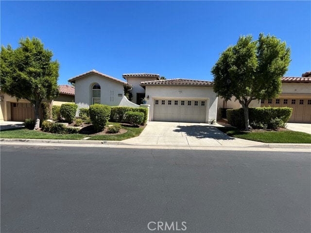Primary Photo - 25054 Fawnskin Dr
