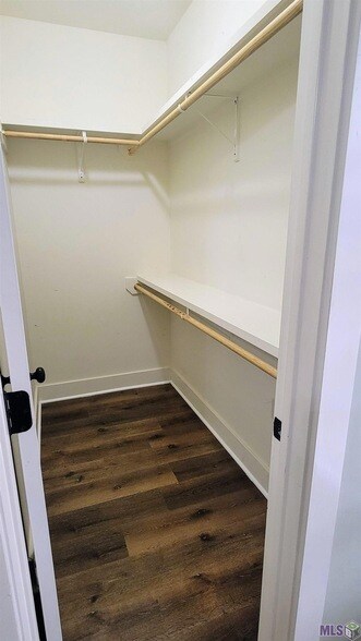 Building Photo - 40485 Sage Field Ct