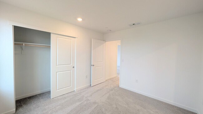 Building Photo - Brand New Single Family Home