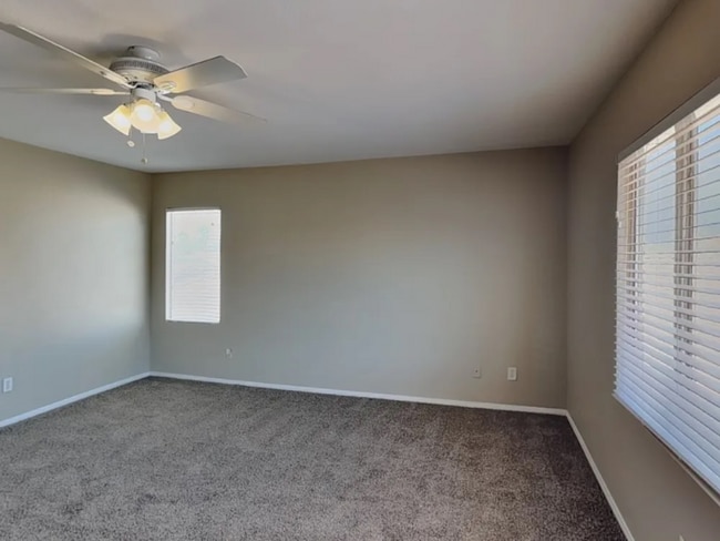 Building Photo - 6043 Halehaven Dr